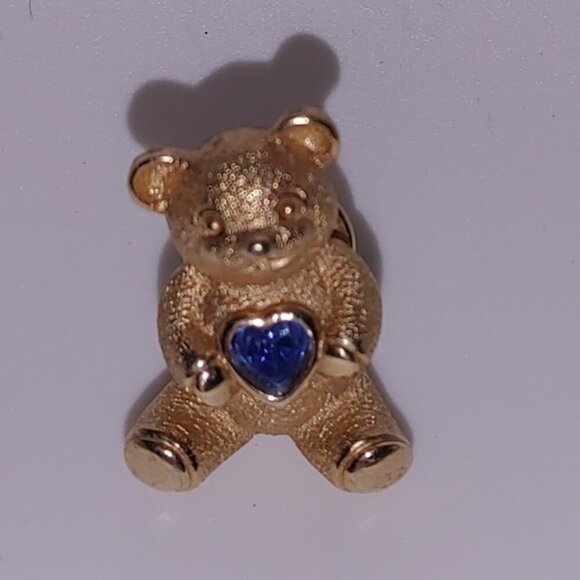 AVON Blue Heart Rhinestone Teddybear Pin/Brooch Lapel Pin - Picture 1 of 5